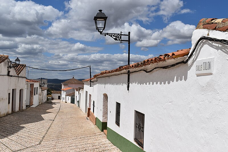 Cumbres de Enmedio, Huelva