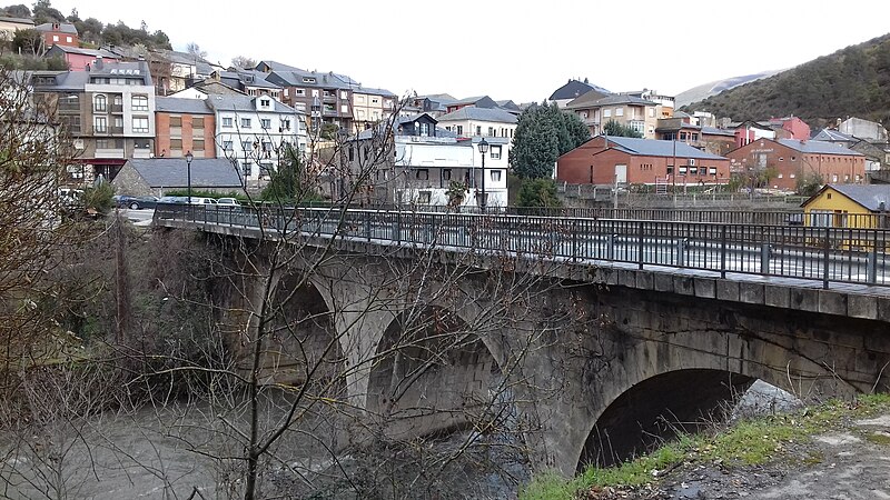 Puente de Domingo Flórez, León